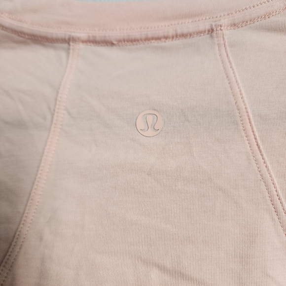 Lululemon LA Cropped Boxy Tee Solid Size 4 - Picture 3 of 4